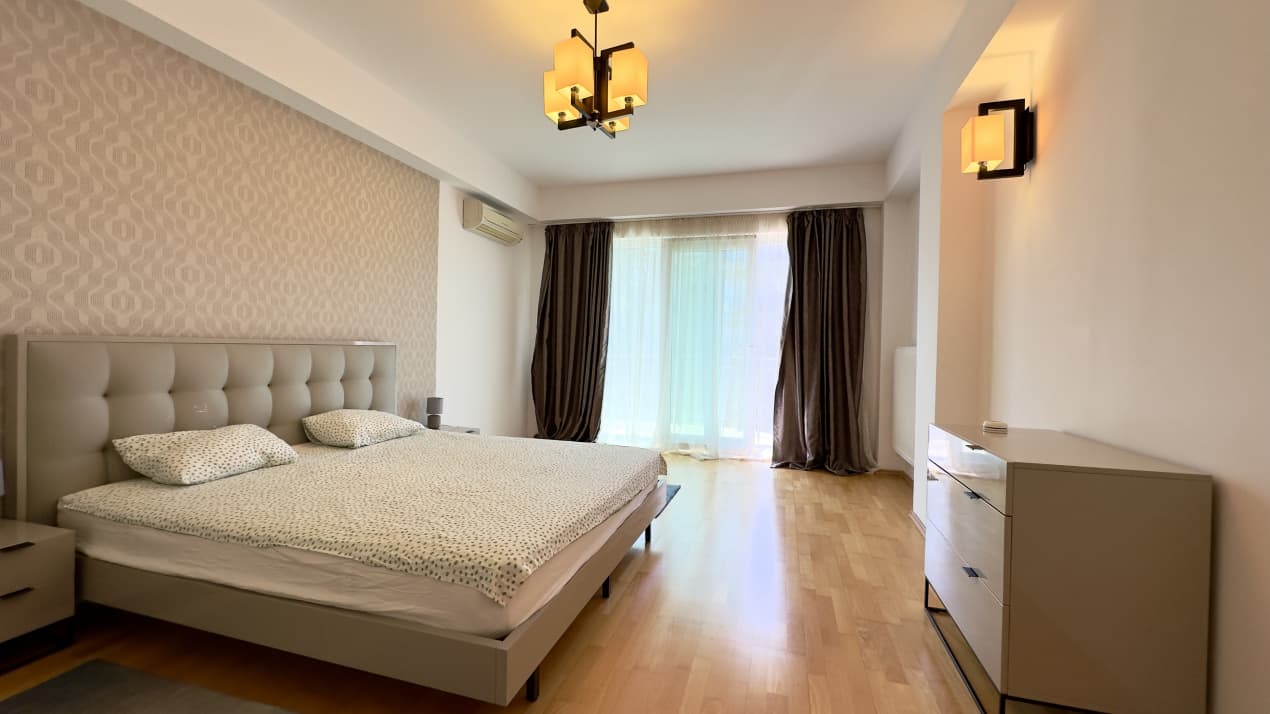 Apartament premium 3 camere | 148 mp | 2 parcări | 3 balcoane | Mamaia Nord — fotografie a proprietății 3