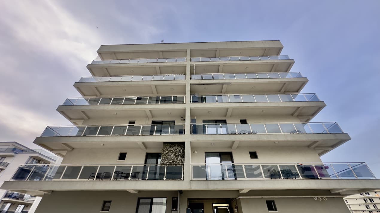 Apartament 2 camere | Mamaia Nord - la 200m de Lidl | terasa superba de 38 mp — fotografie a proprietății 11