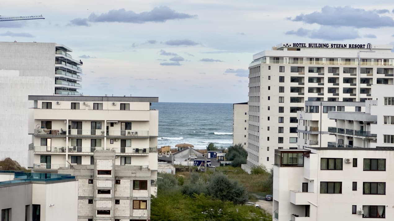 Apartament 2 camere | Mamaia Nord - la 200m de Lidl | terasa superba de 38 mp — fotografie a proprietății 7
