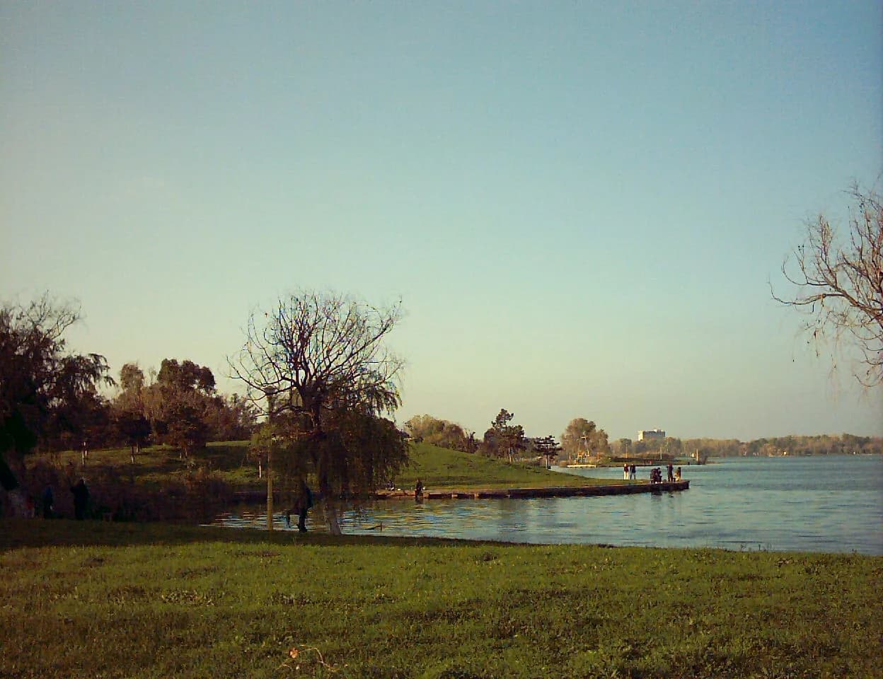 Parcul Tăbăcăriei și lacul, în apropierea cartierului Tomis Nord